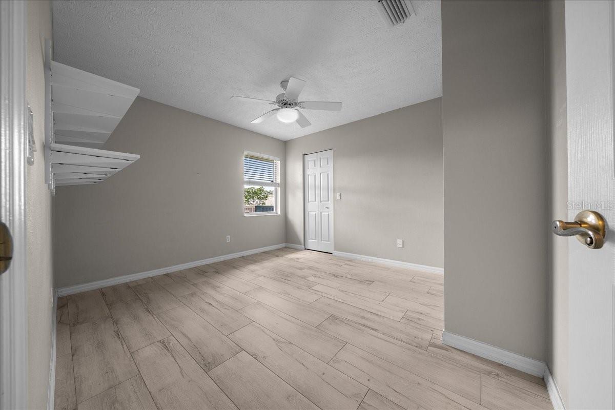 10707 Sw 74th Ave Property Photo 15