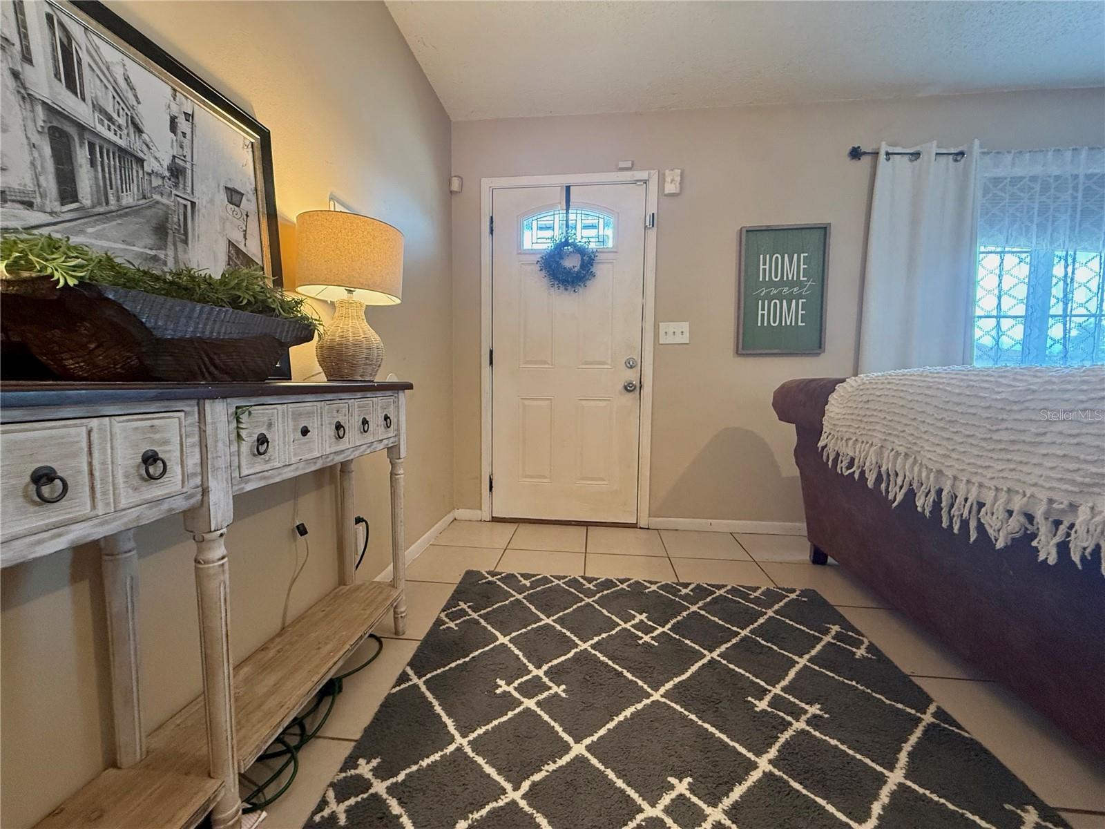 6 Spring Lane Way Property Photo 3