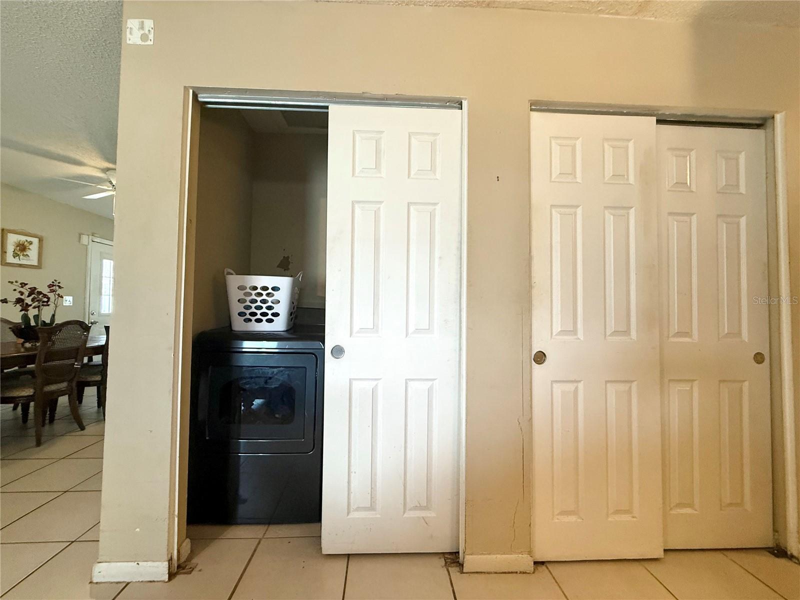 6 Spring Lane Way Property Photo 10