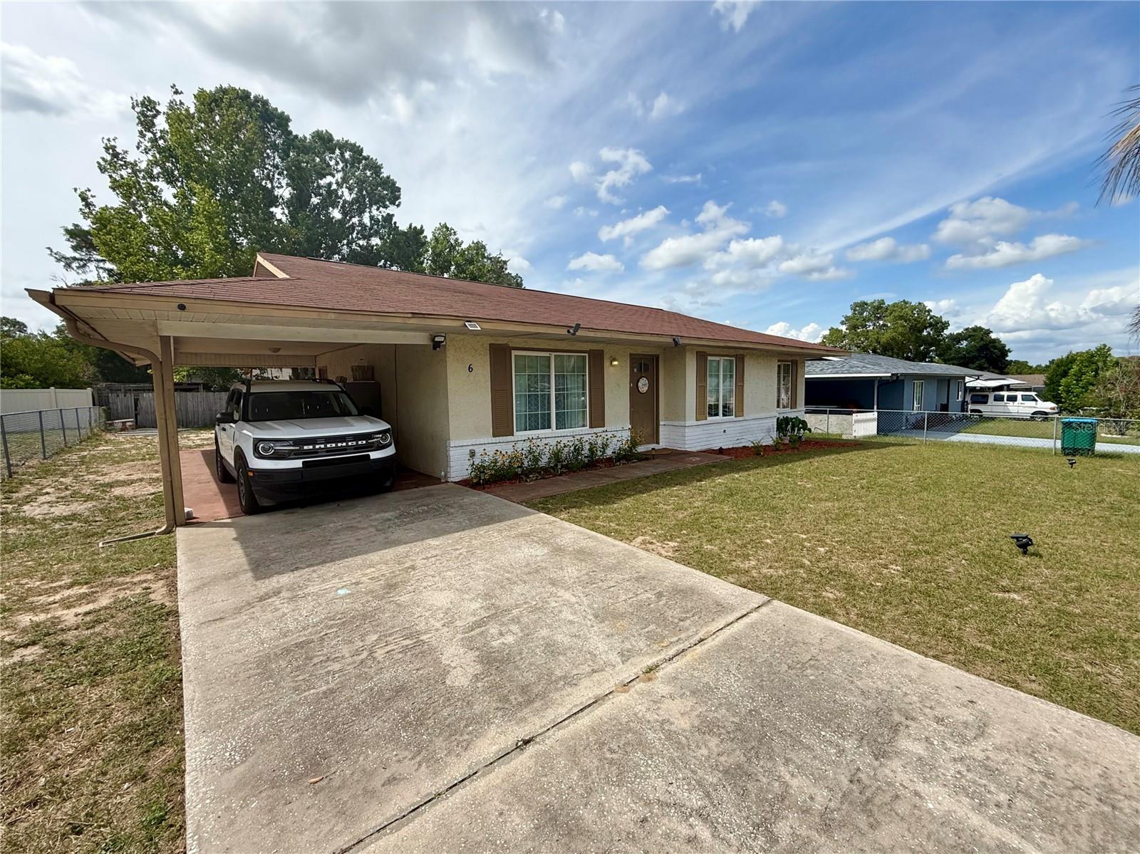6 Spring Lane Way Property Photo 25