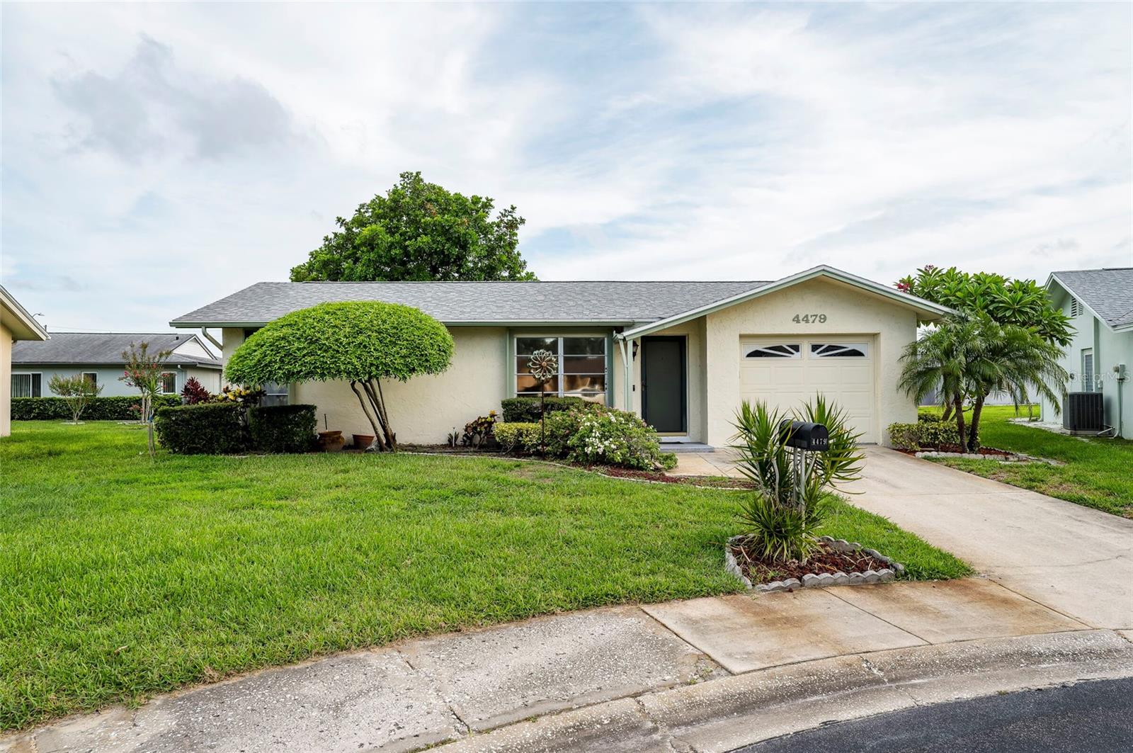 4479 Michigan Ln Property Photo 1