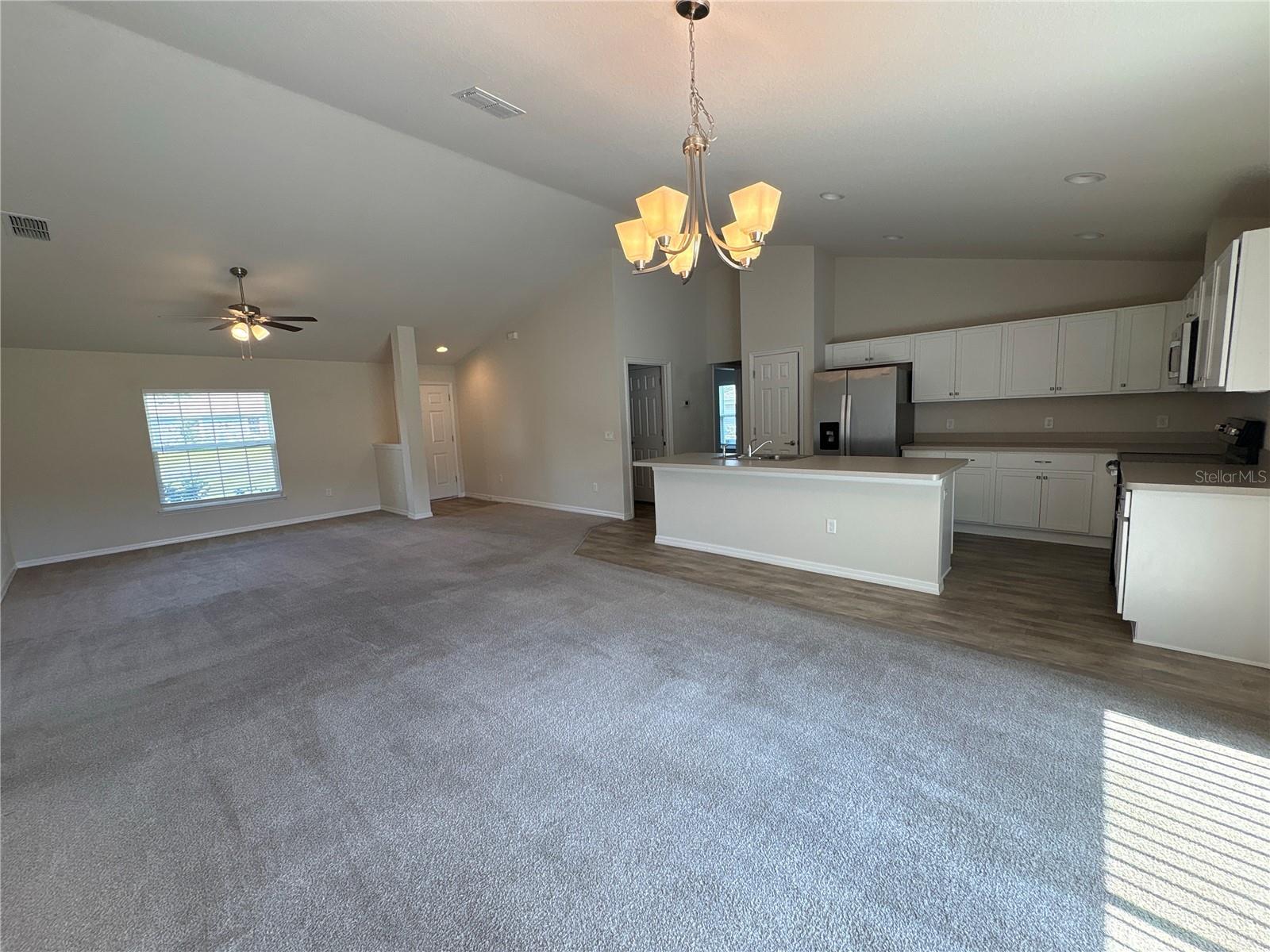 15415 Sw 34th Ave Property Photo 3