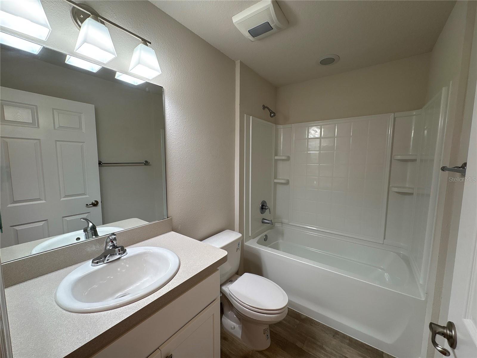 15415 Sw 34th Ave Property Photo 14
