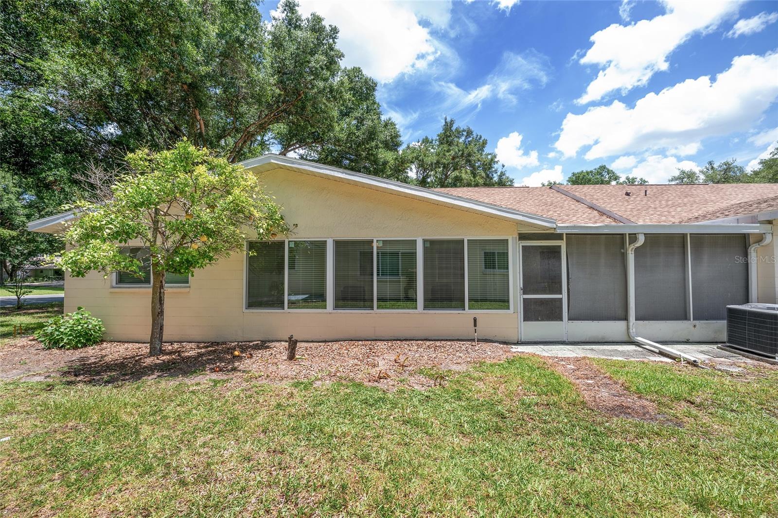 8560 Sw 90th St #e Property Photo 41