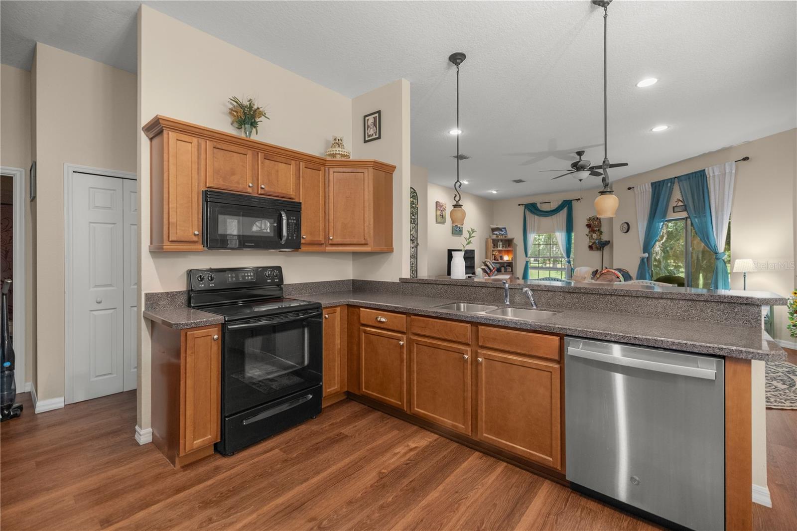 3415 W Anthony Rd #404 Property Photo 13