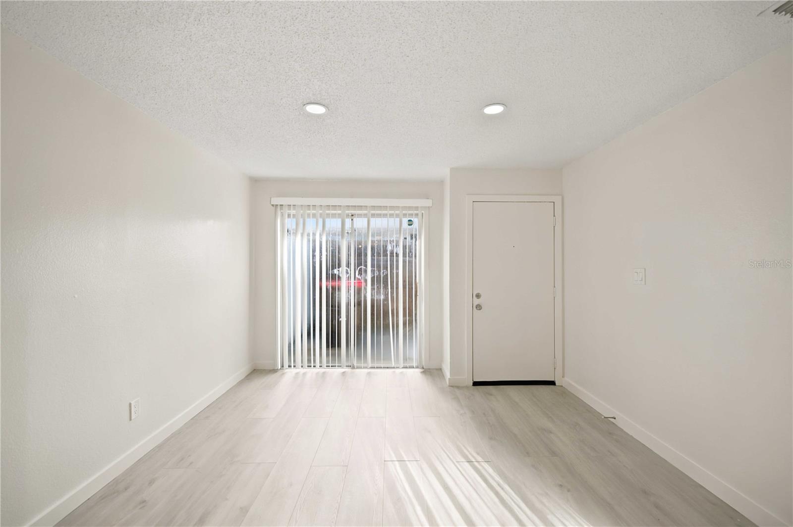 5395 Se 30th Pl #all Units Property Photo 5
