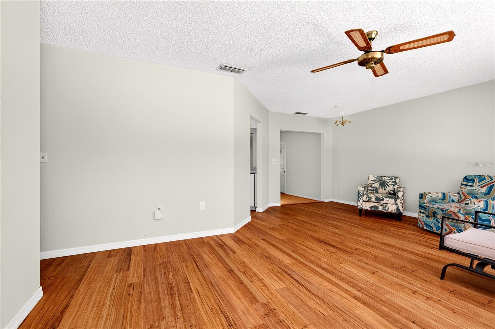 9021 Sw 108th Pl Property Photo 4