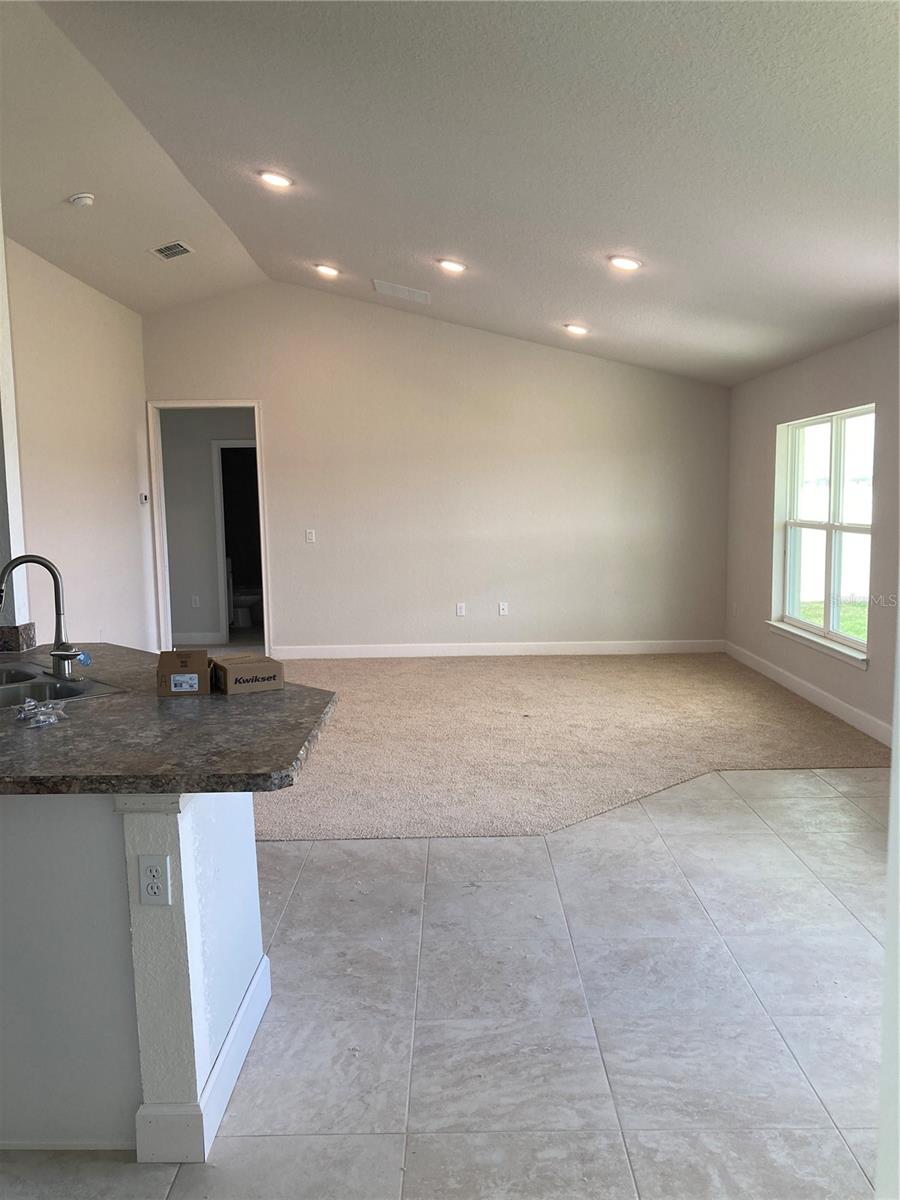 8 Dogwood Pl Property Photo 6