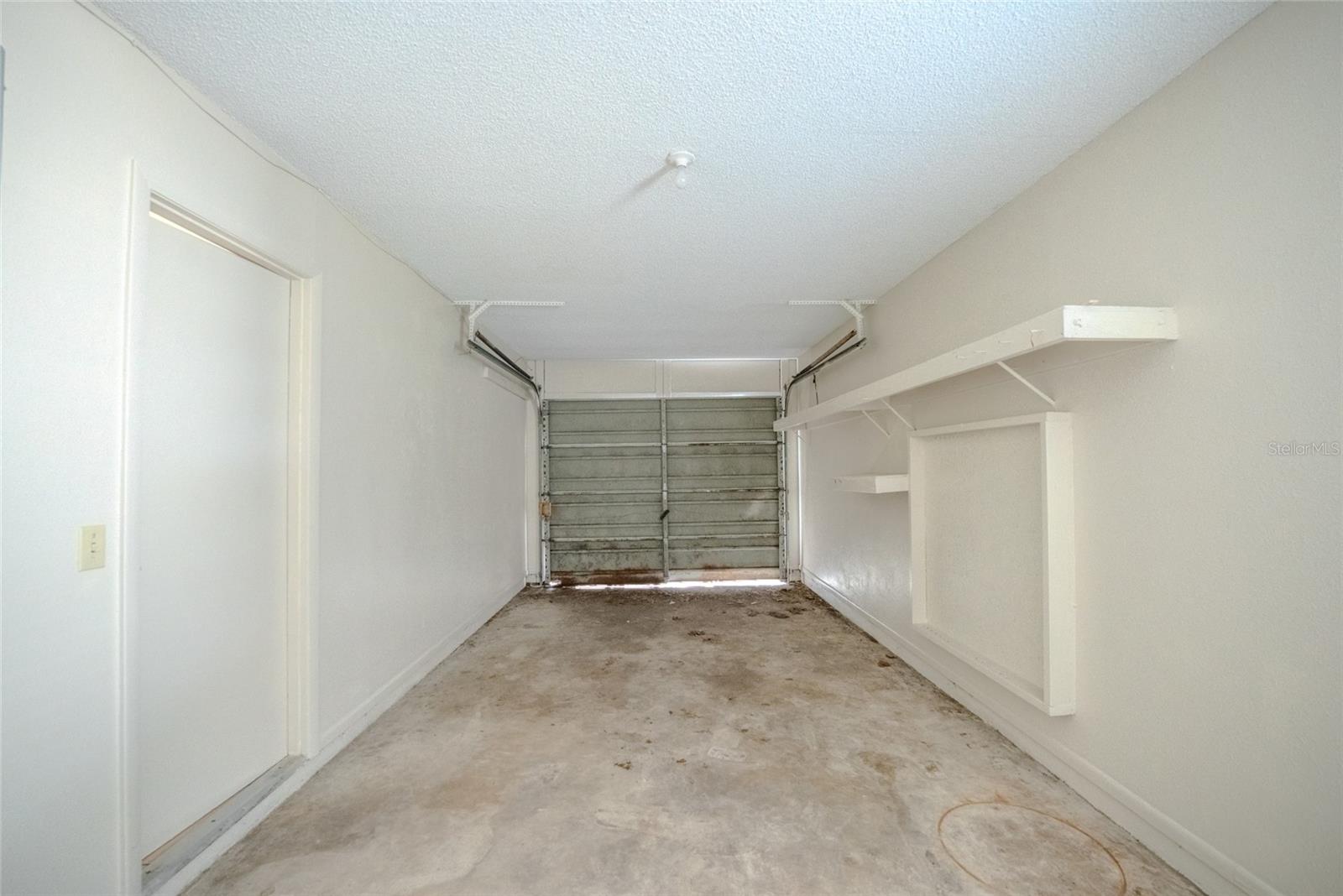 21 Spring Loop Cir Property Photo 18