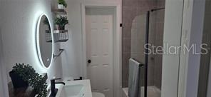 1152 Ne 9 St Property Photo 17
