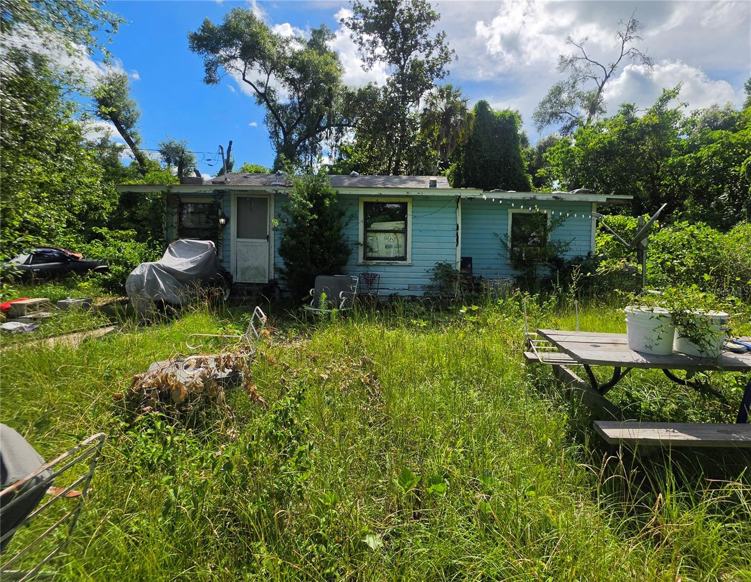515 Ella Ave Property Photo 2