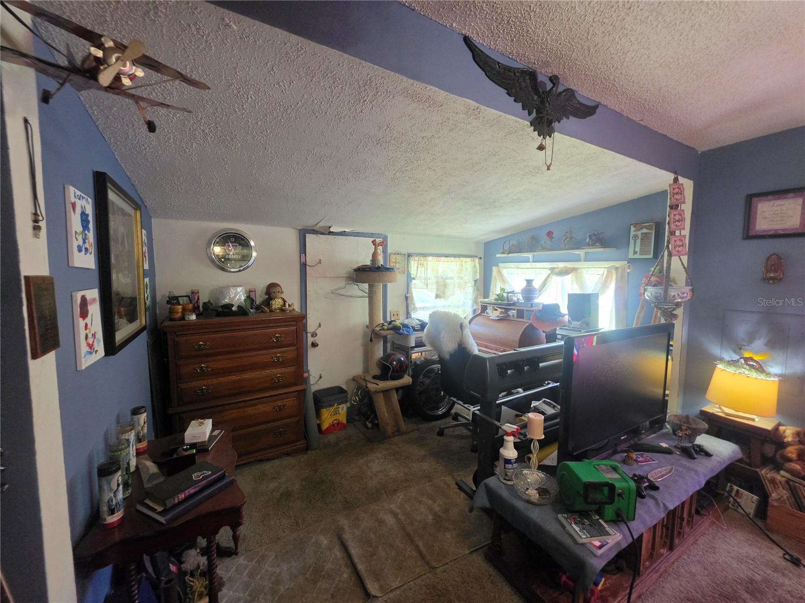 515 Ella Ave Property Photo 22