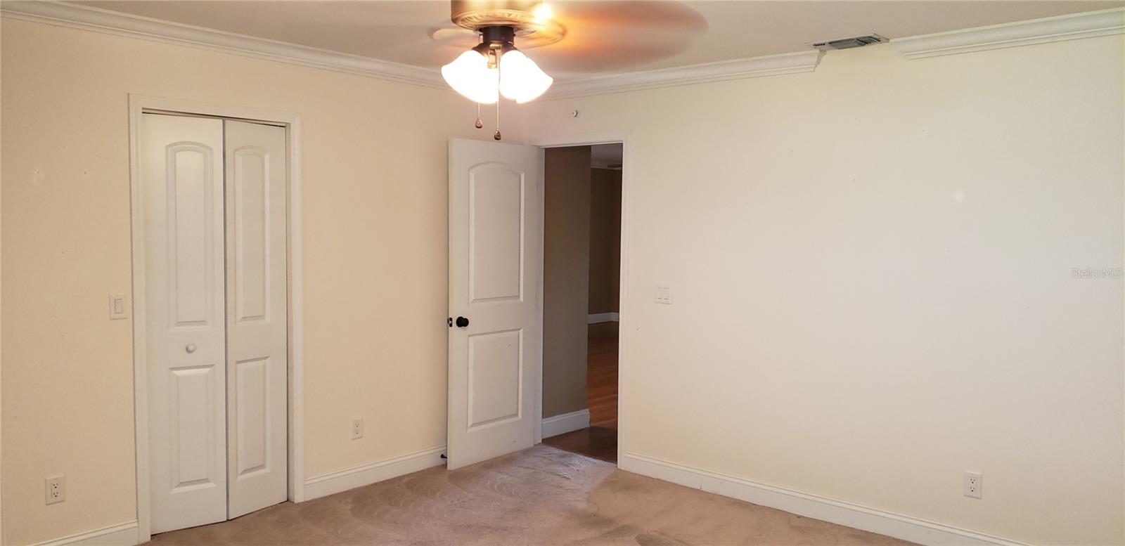 9142 Sw 82nd Ter #c Property Photo 5