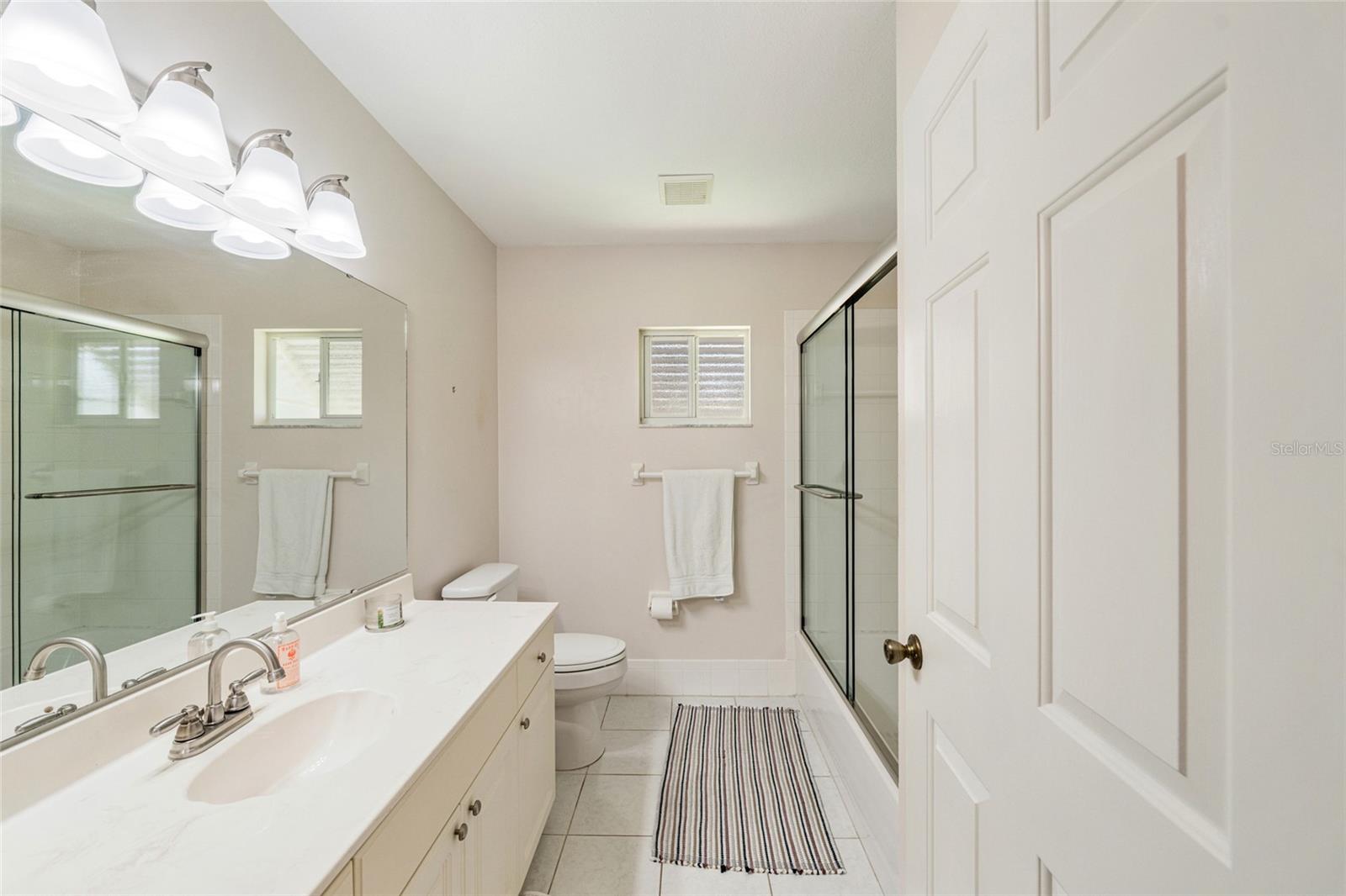9082 Se 135th Loop Property Photo 28