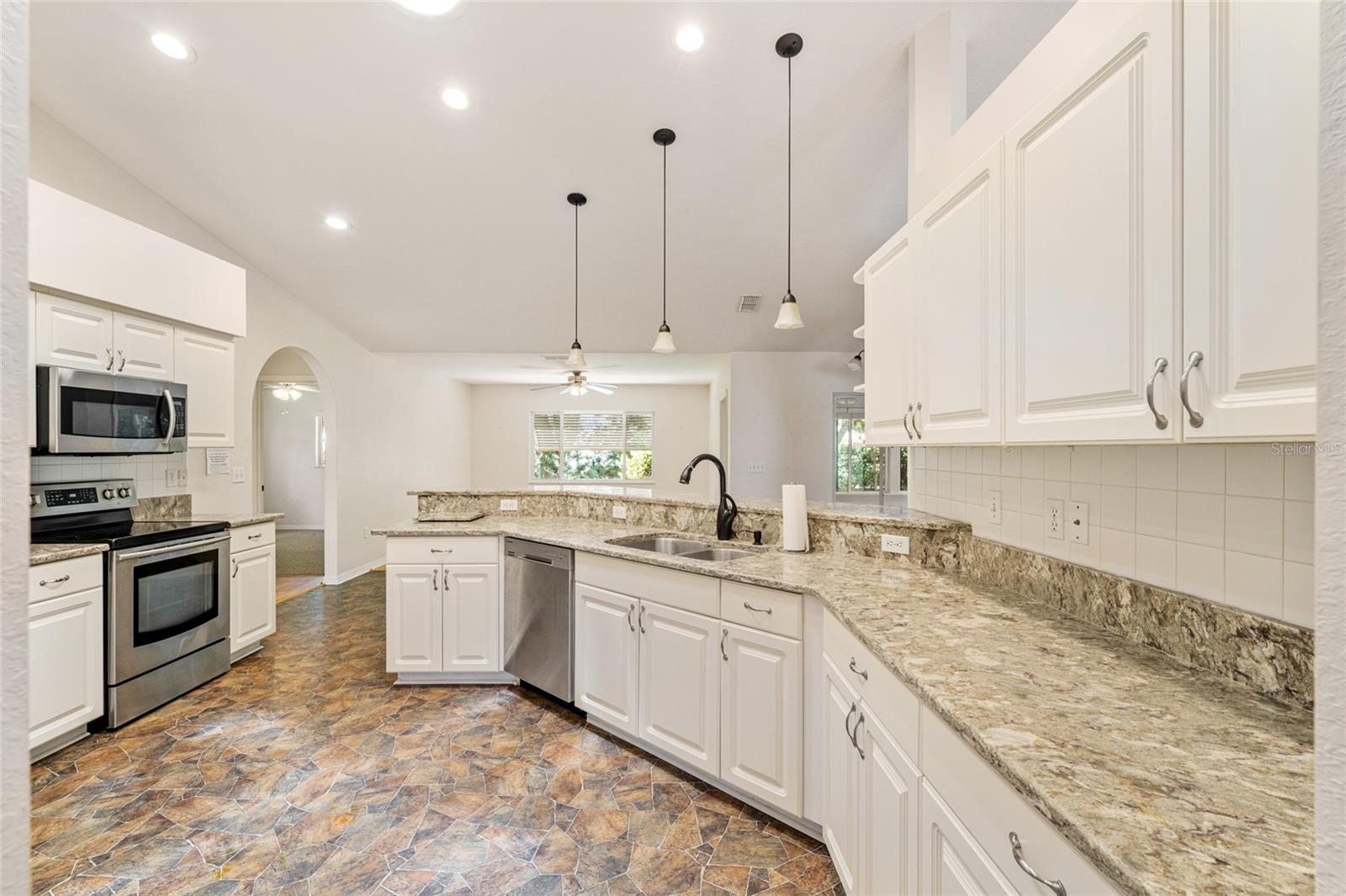 9082 Se 135th Loop Property Photo 36