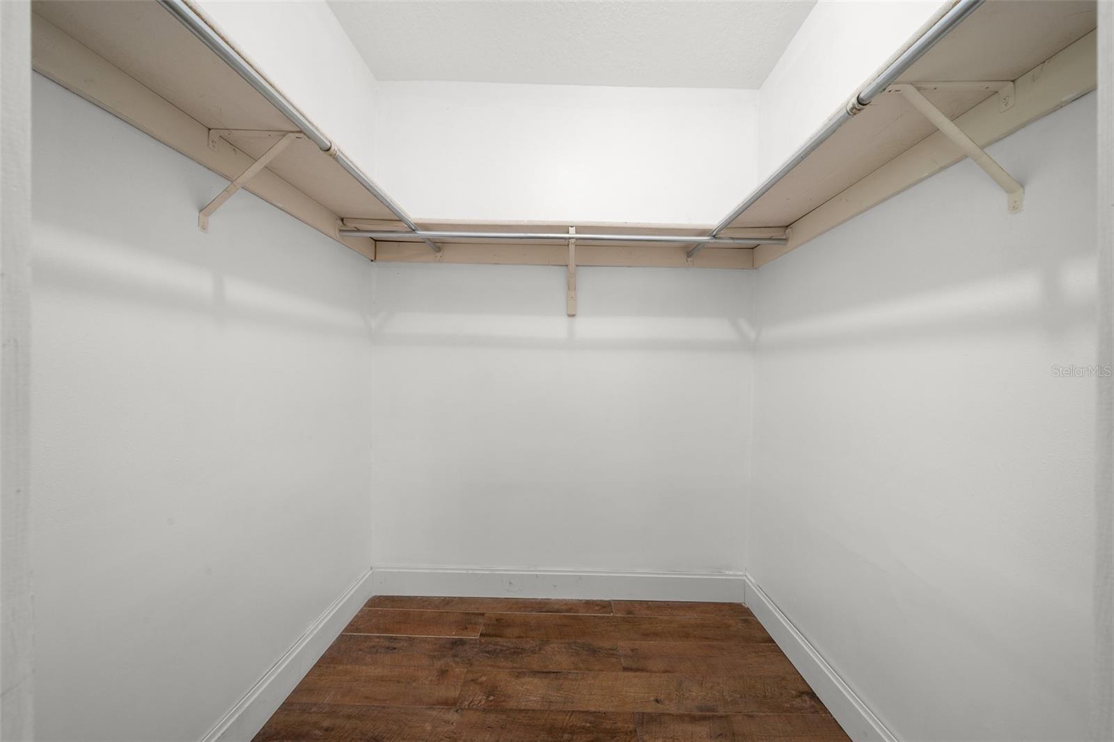 1870 Se 38th St Property Photo 24