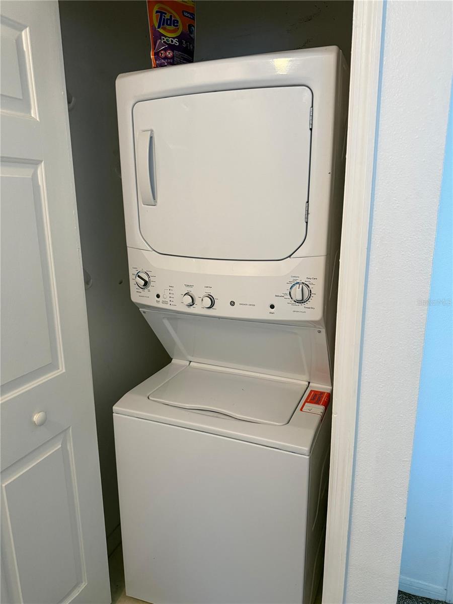 2235 Fluorshire Dr Property Photo 15