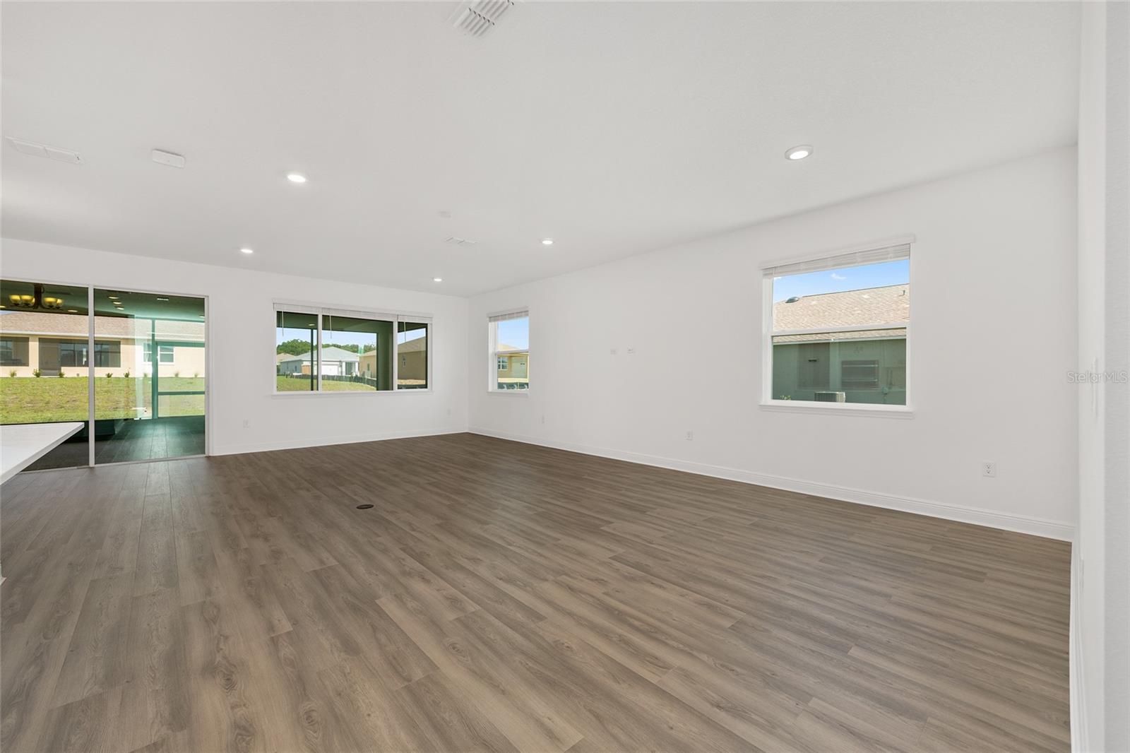 10313 Sw 106th Ct Property Photo 14