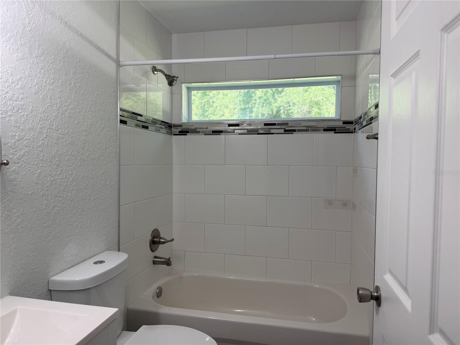 2210 Se 68th St Property Photo 6