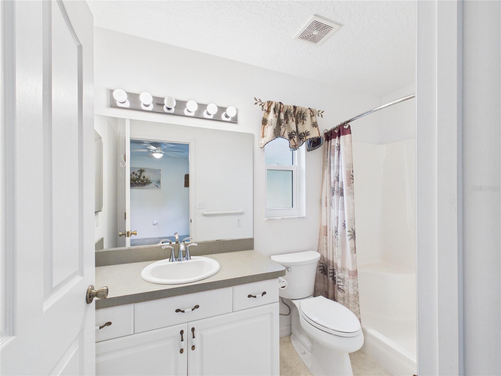 11236 N Rain Pt Property Photo 4