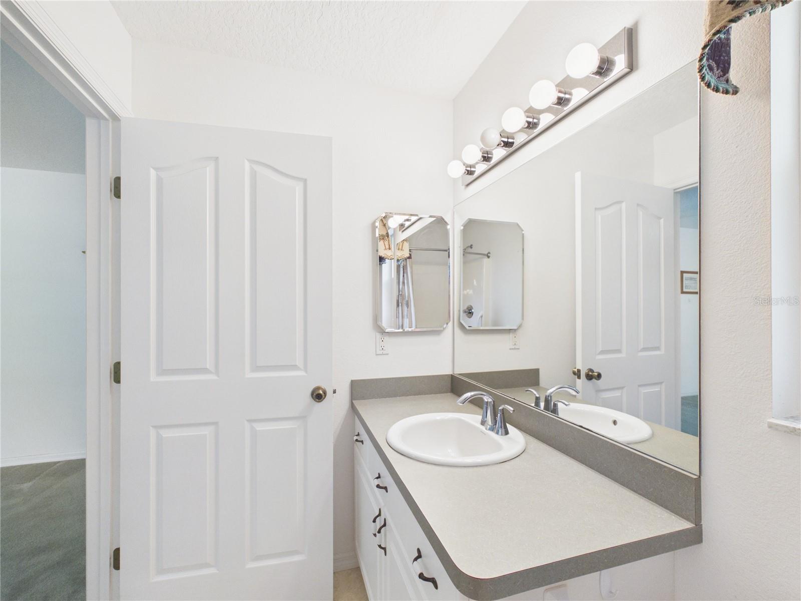 11236 N Rain Pt Property Photo 6