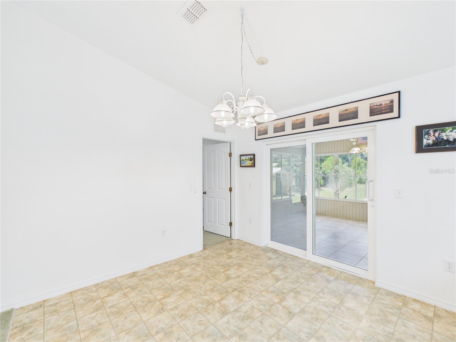 11236 N Rain Pt Property Photo 14