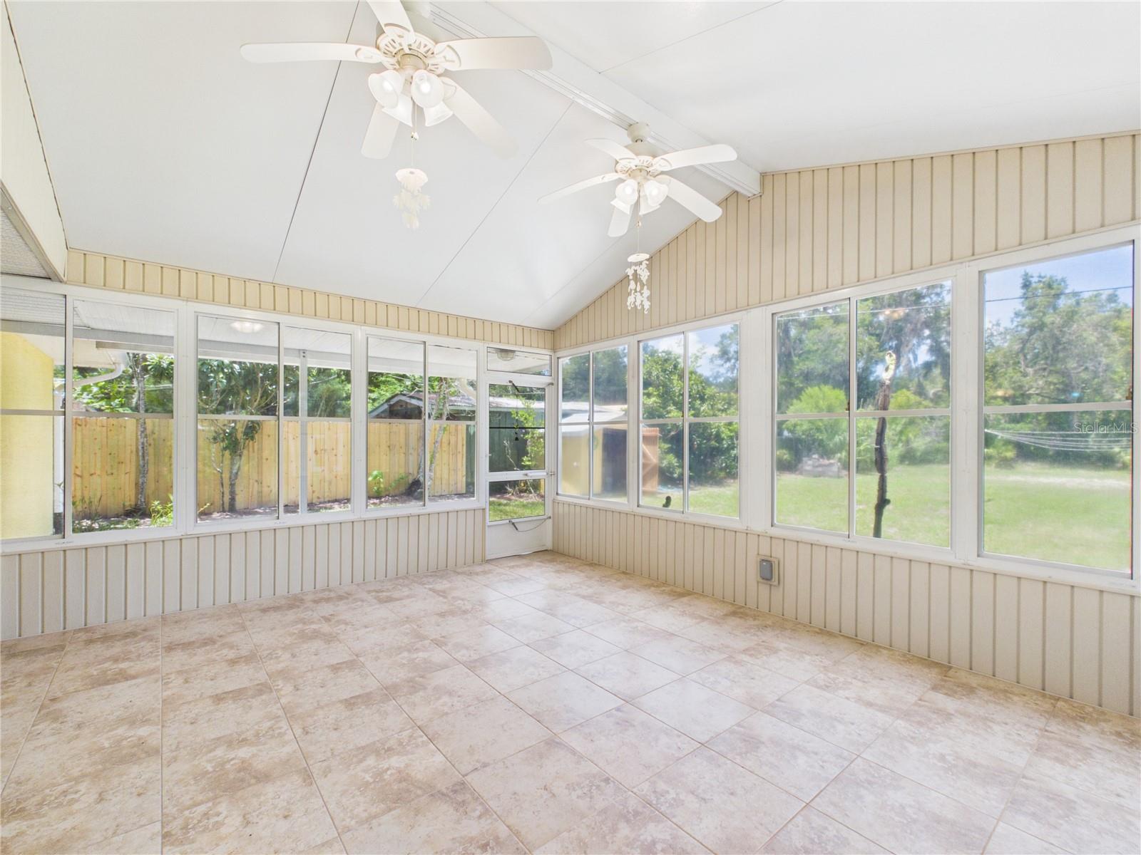 11236 N Rain Pt Property Photo 29