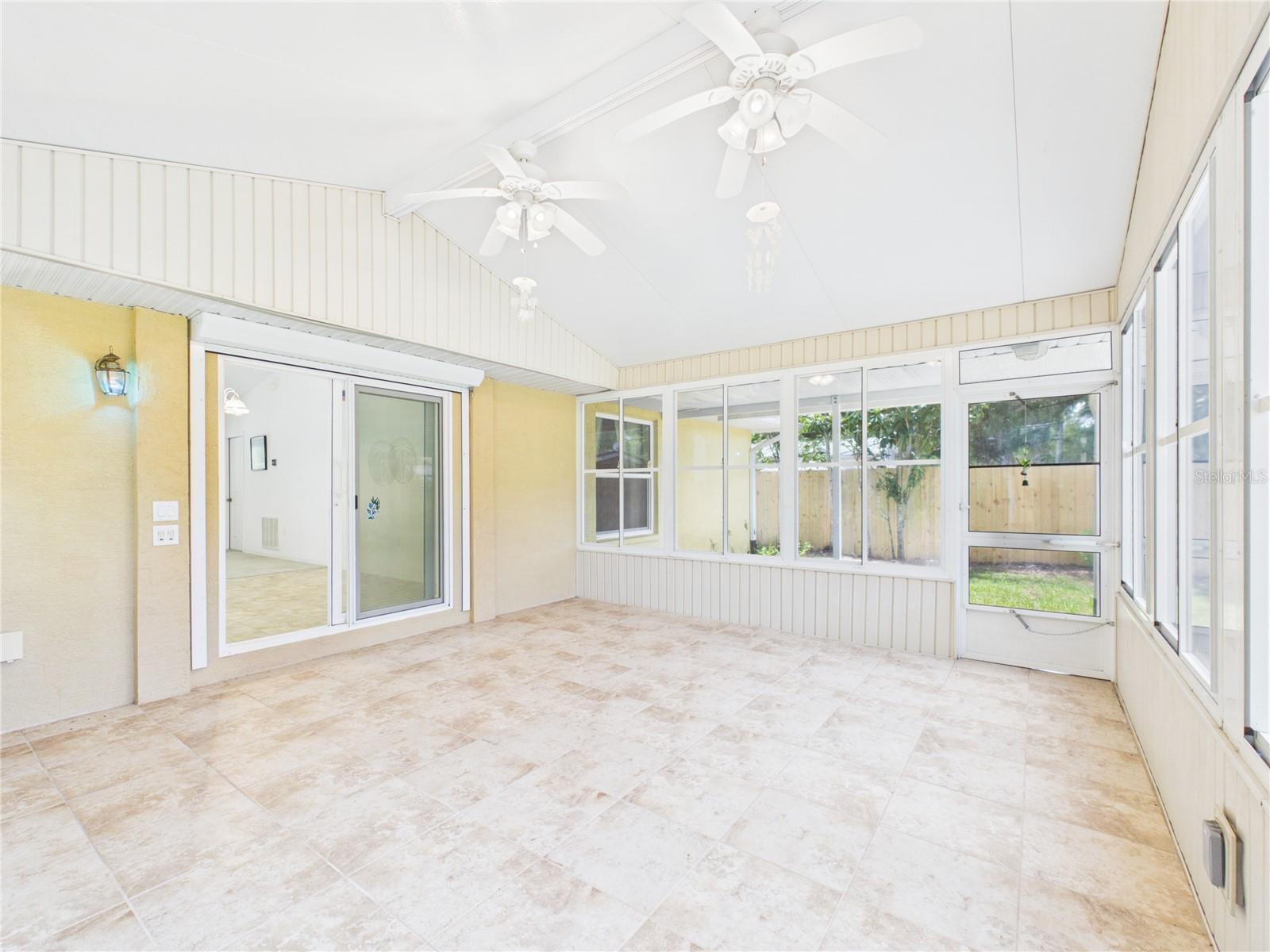 11236 N Rain Pt Property Photo 30