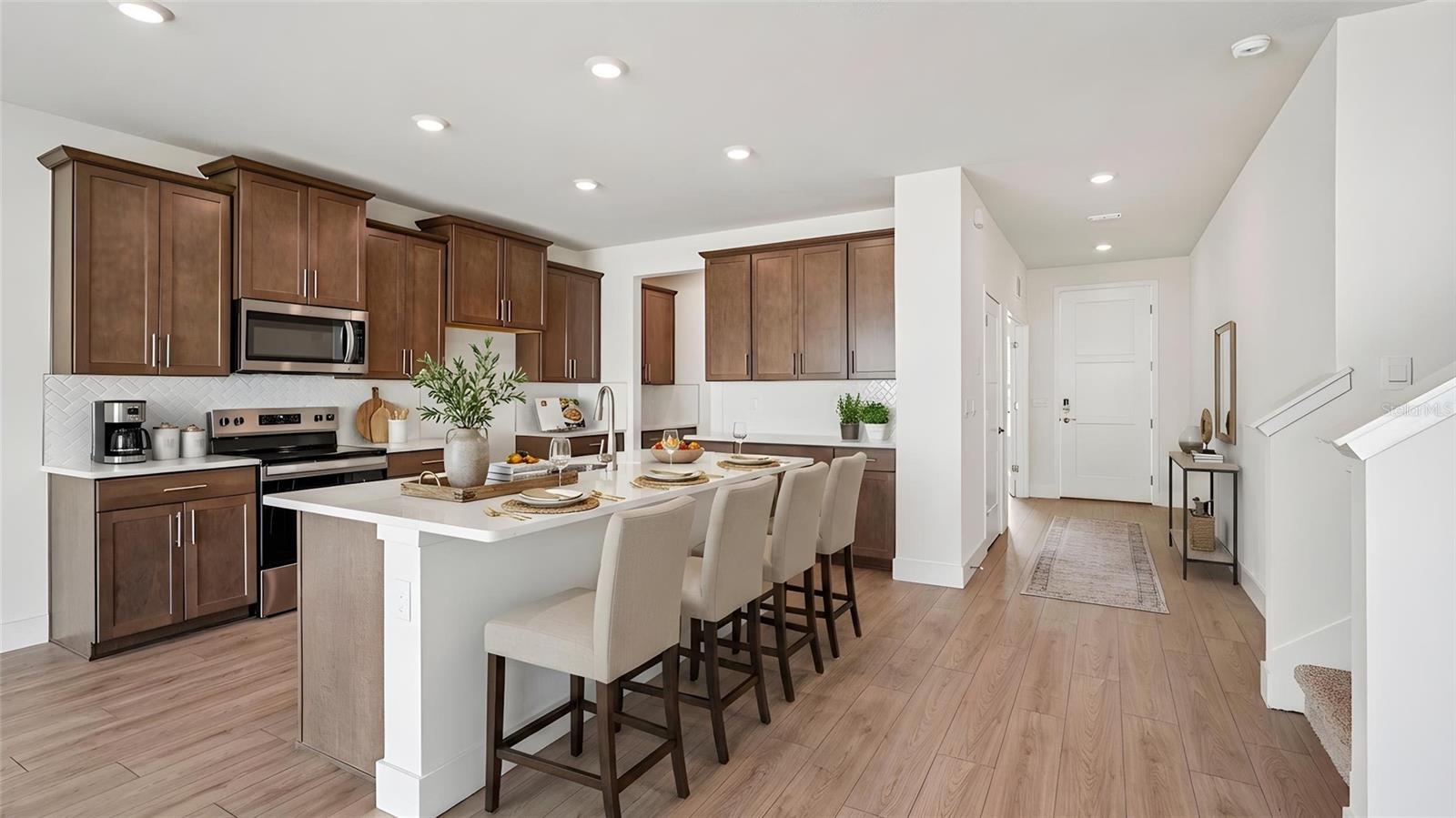 11225 Duckling Way Property Photo 3