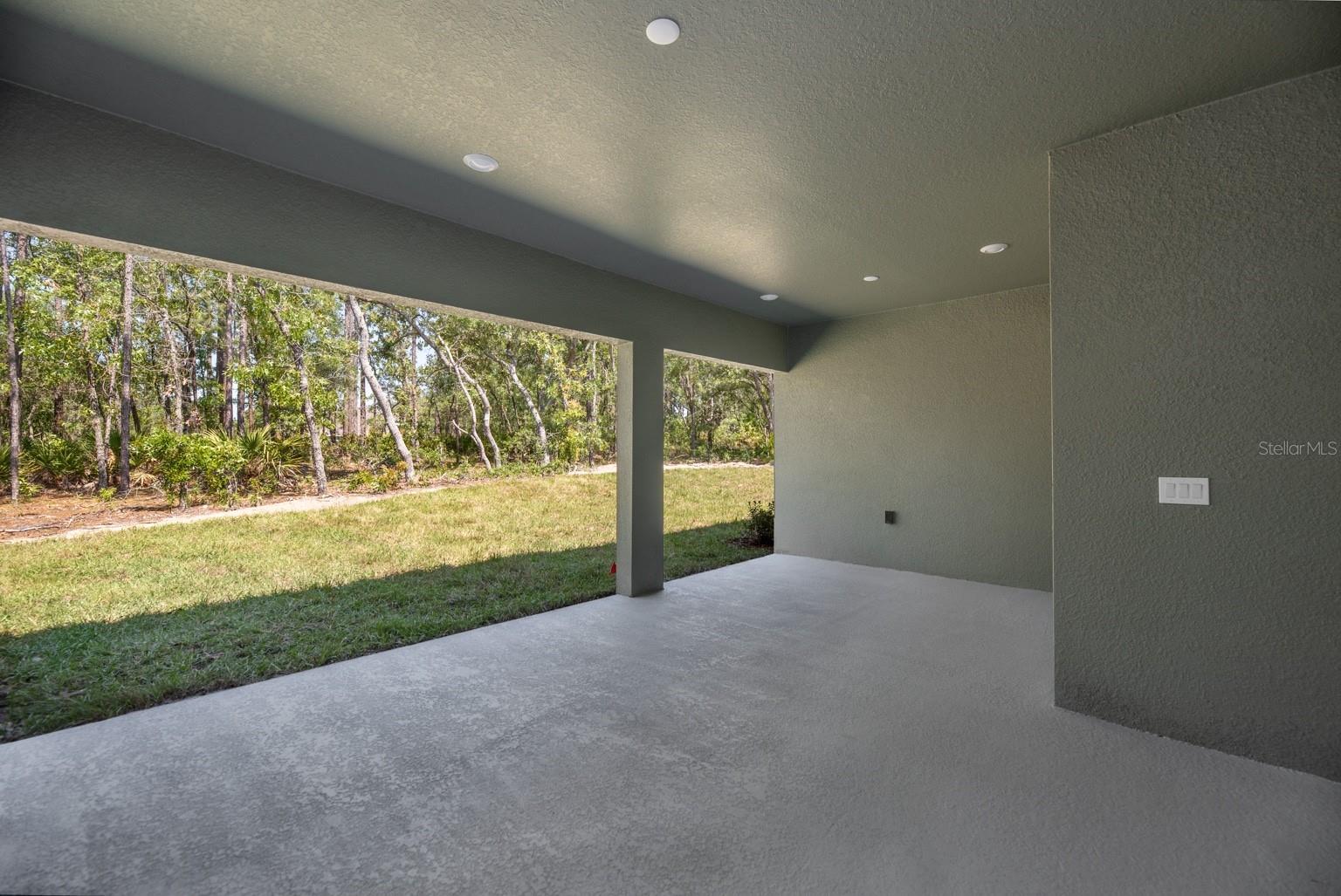1834 Nw 79th Loop Property Photo 4
