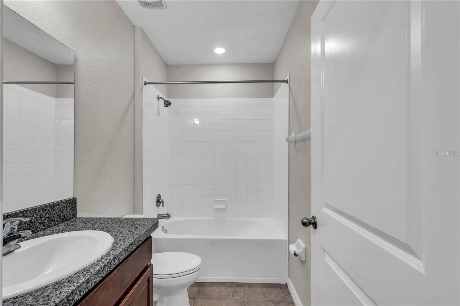 1739 Broad Winged Hawk Dr Property Photo 7