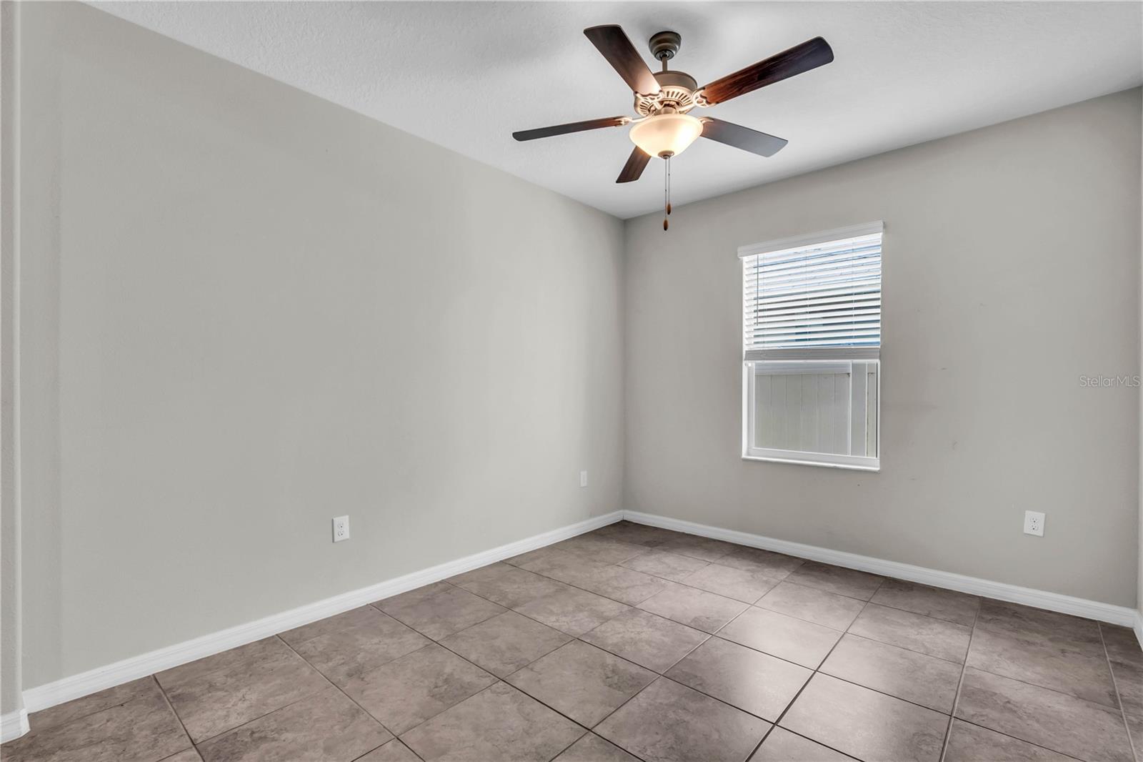 1739 Broad Winged Hawk Dr Property Photo 15