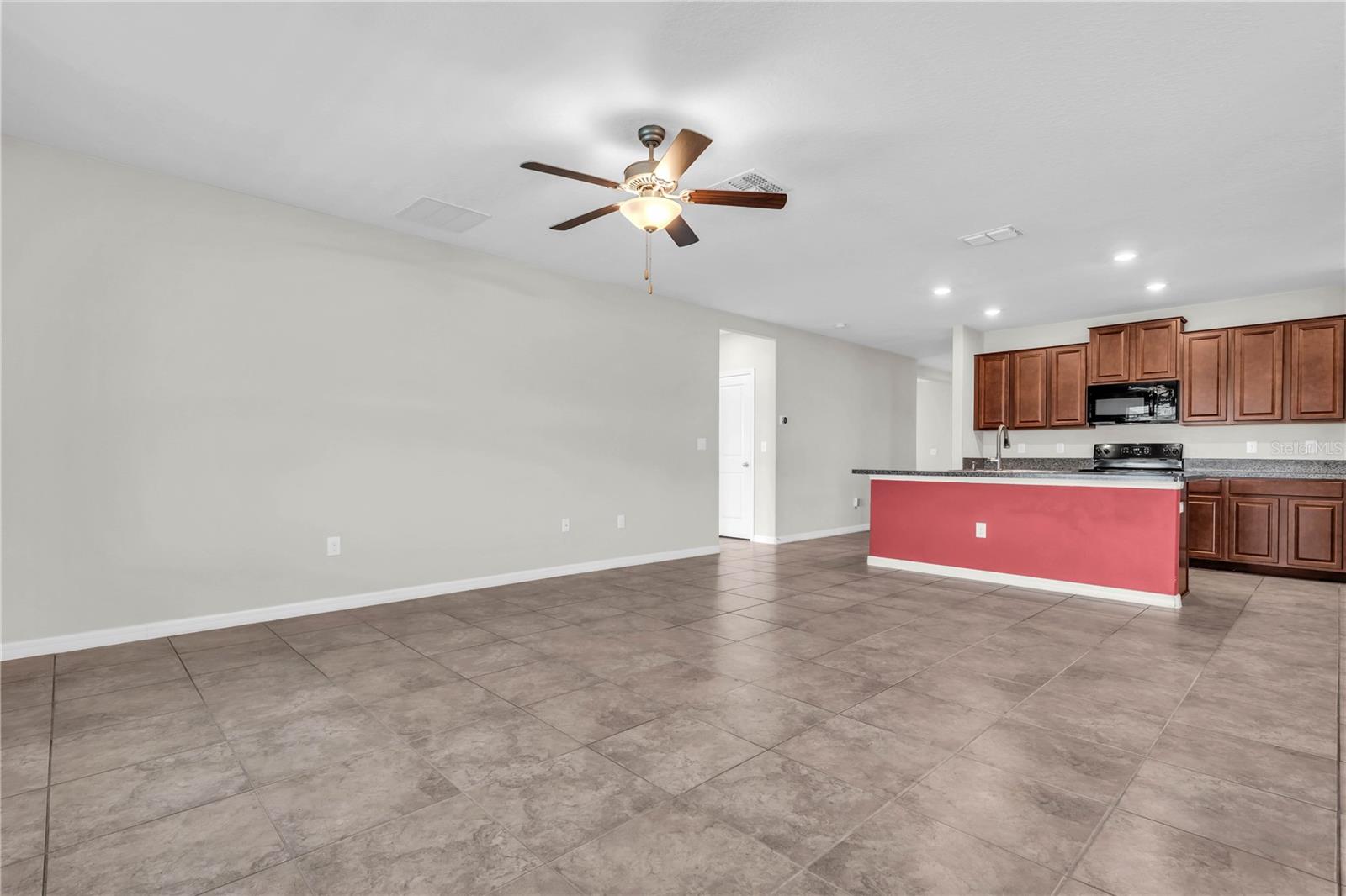 1739 Broad Winged Hawk Dr Property Photo 33