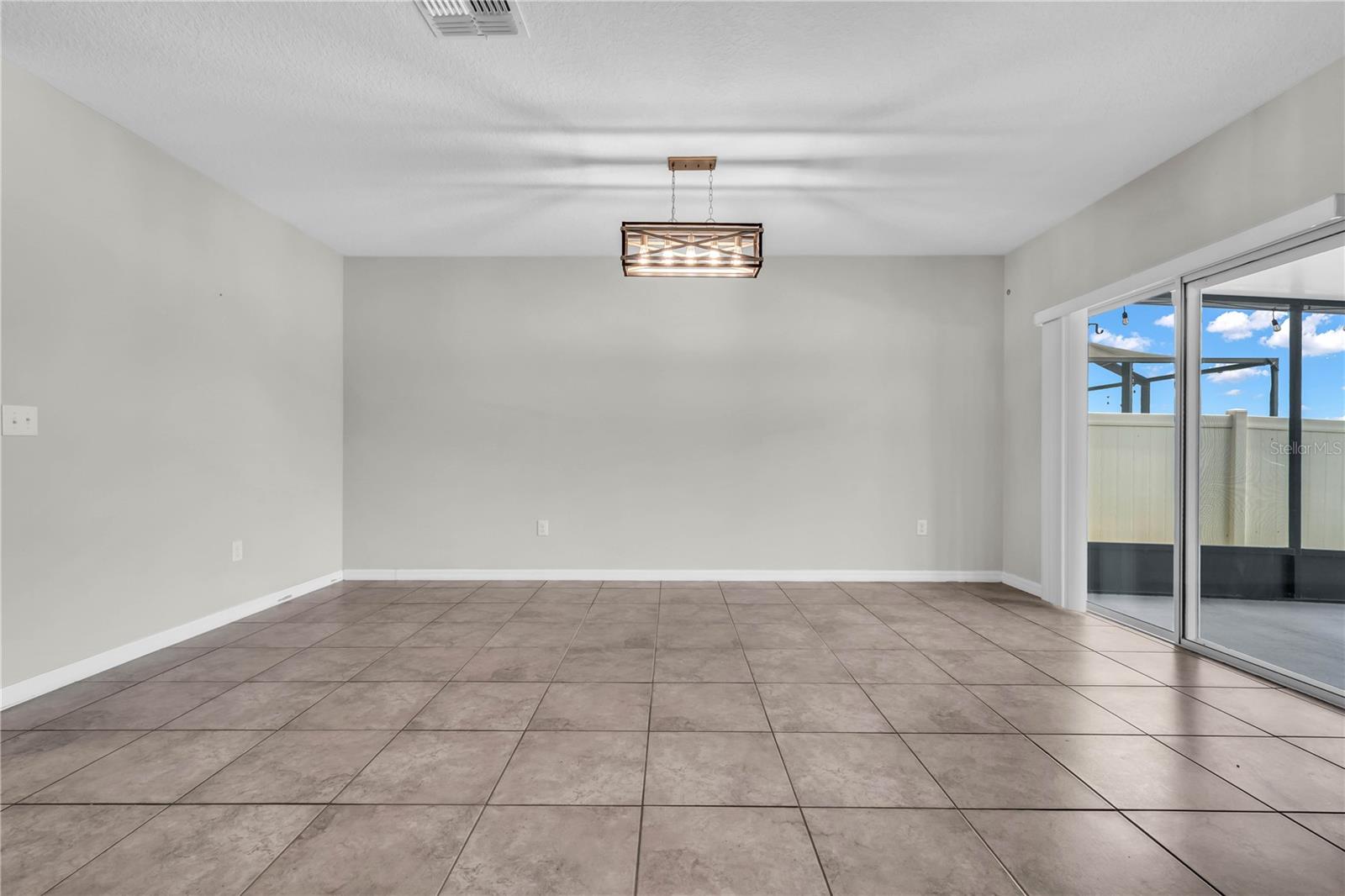 1739 Broad Winged Hawk Dr Property Photo 35