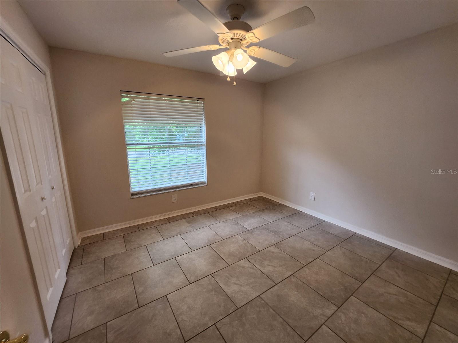 6521 E Grayson St Property Photo 15