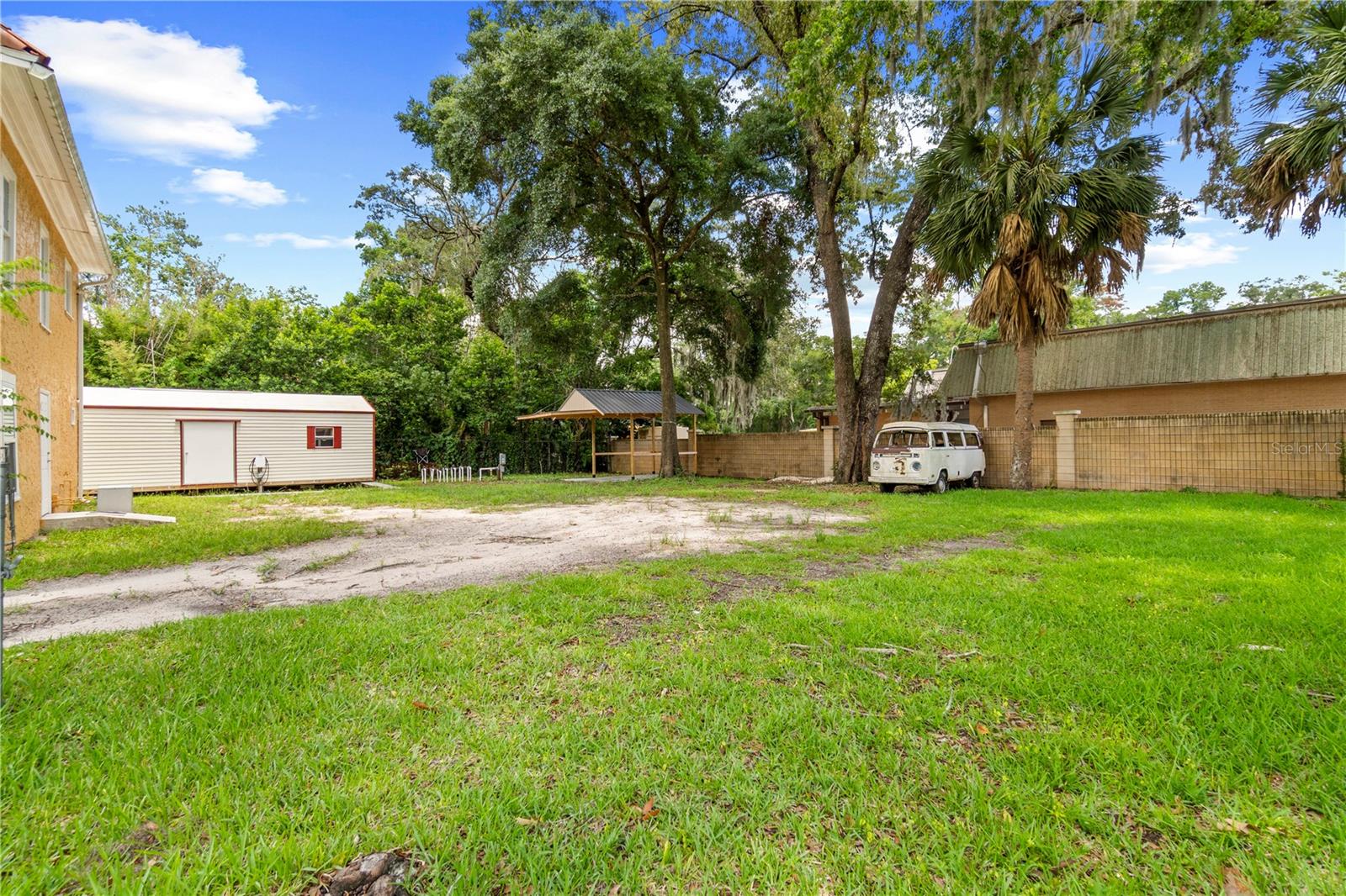 3610 E Fort King St Property Photo 17