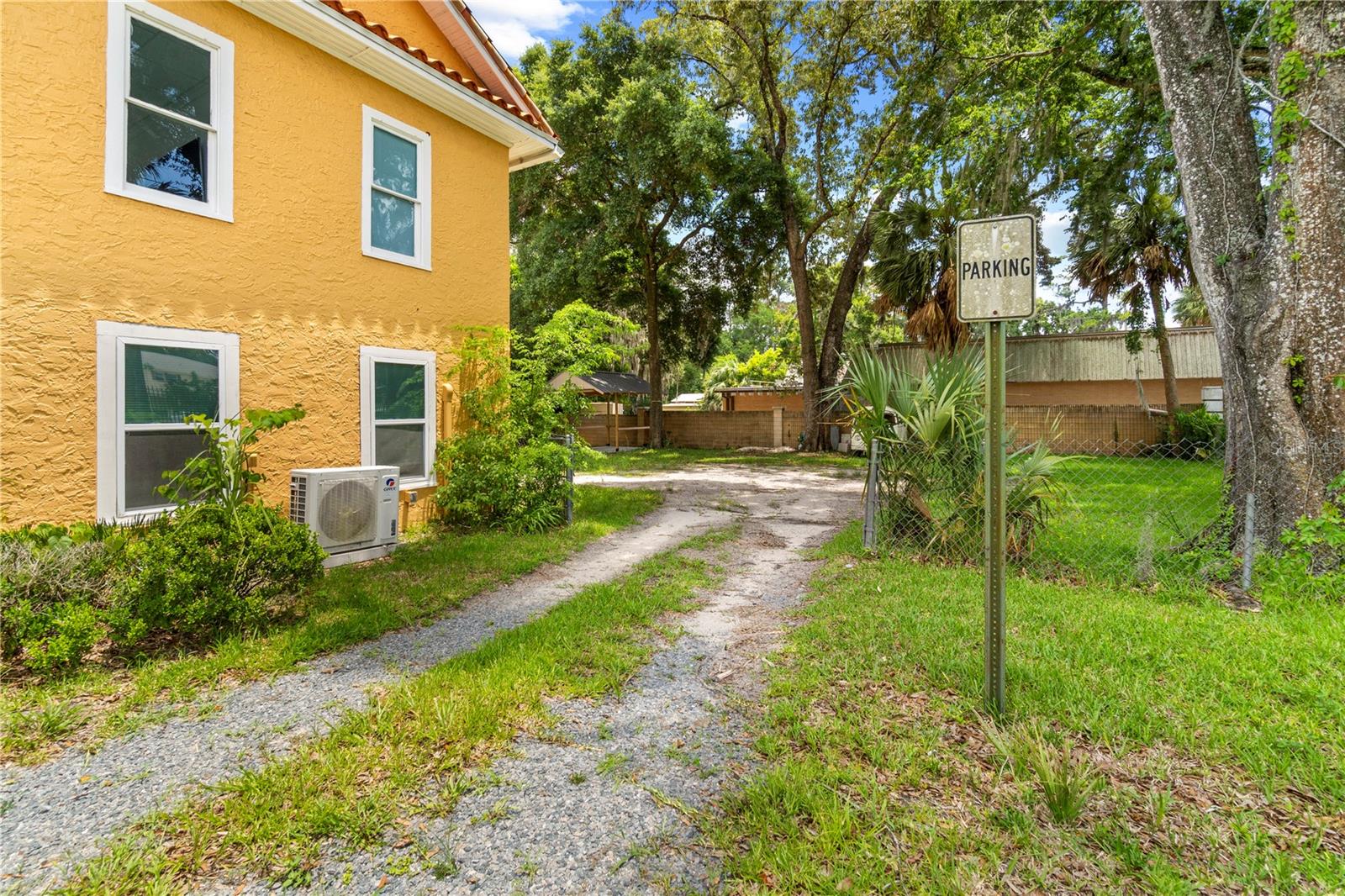 3610 E Fort King St Property Photo 18