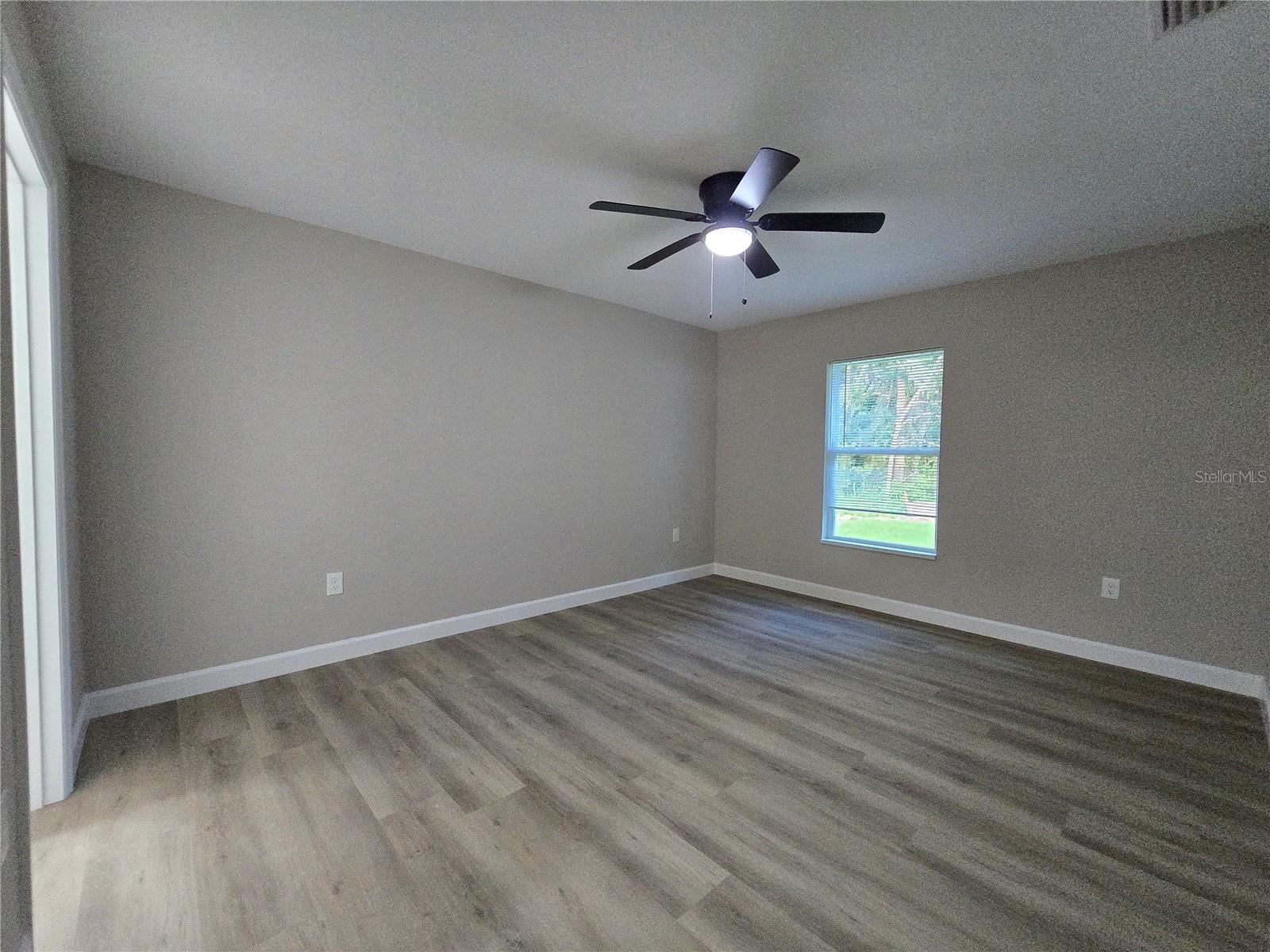 203 Emerald Rd Property Photo 19