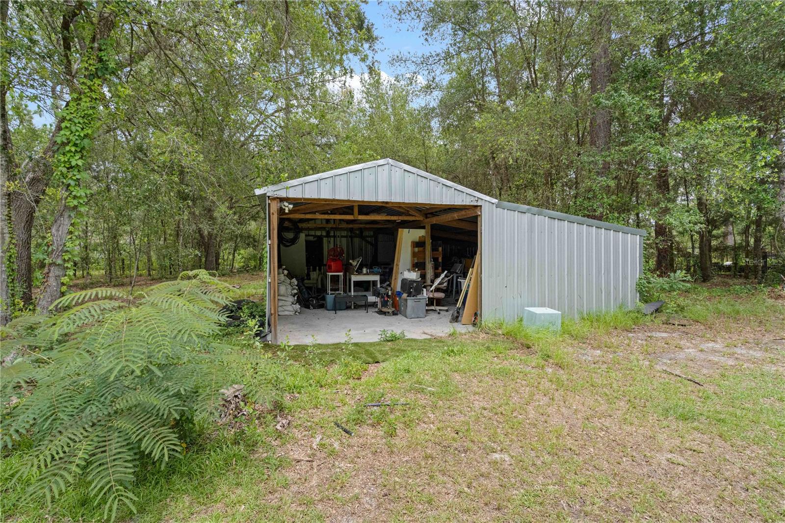9459 N Eubanks Ter Property Photo 2