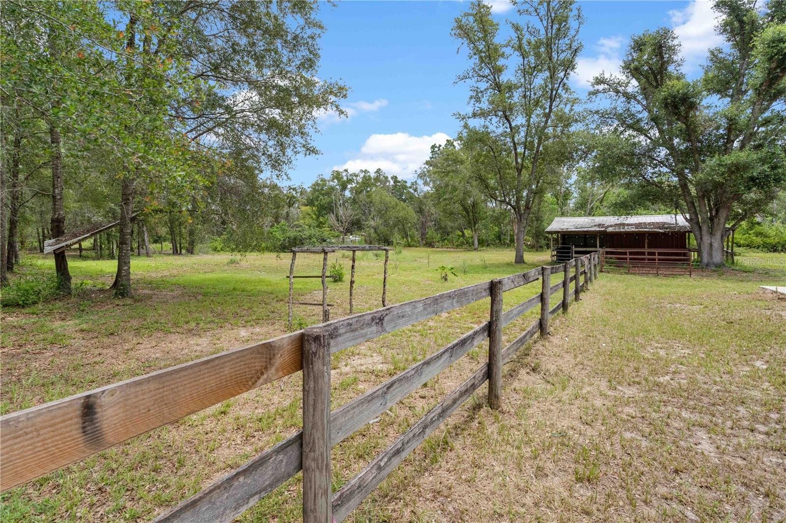 9459 N Eubanks Ter Property Photo 7