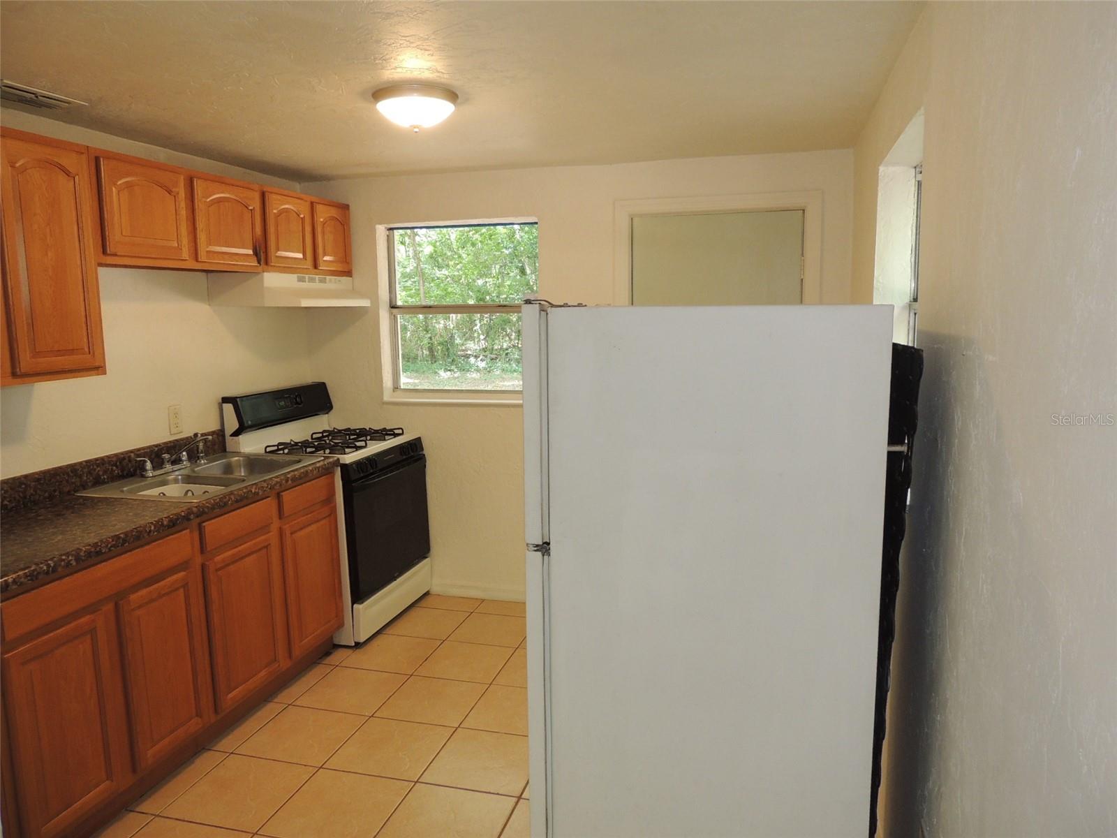 1146 Ne 2nd Pl Property Photo 16