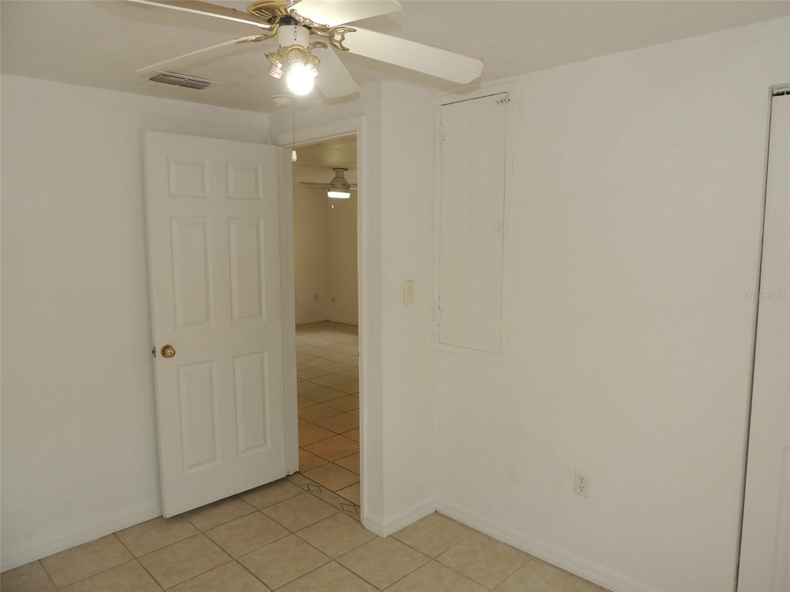 1146 Ne 2nd Pl Property Photo 24