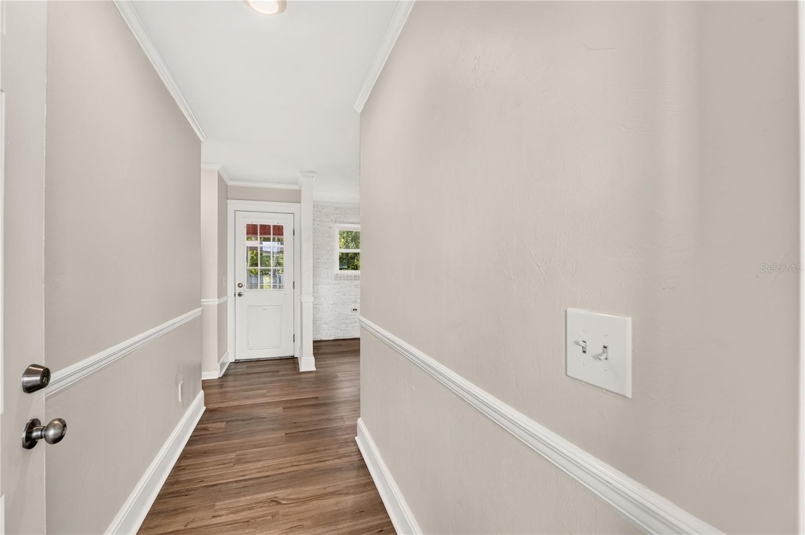 507 Governor Ave Ne Property Photo 3
