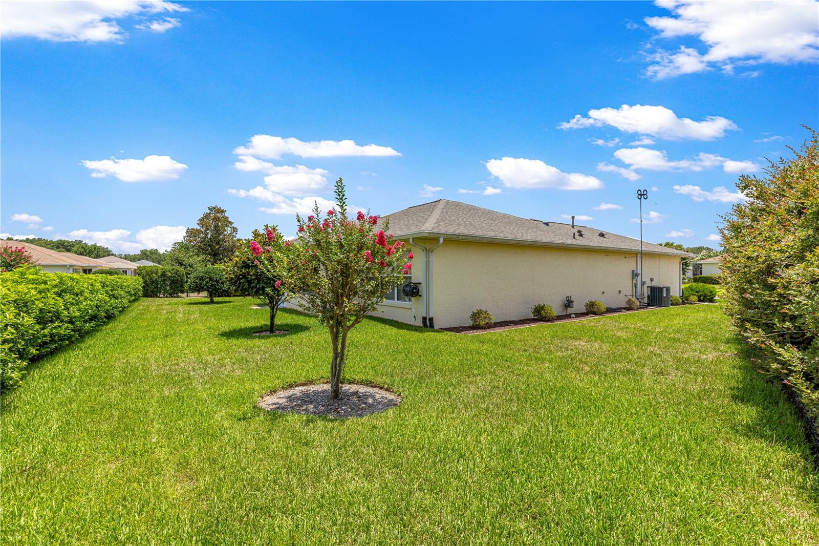 8086 Sw 81st Loop Property Photo 4