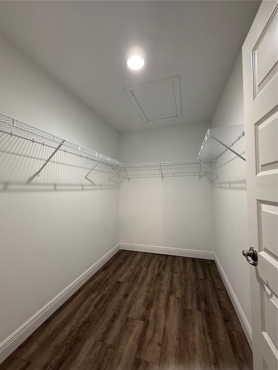 7752 N Walton Ter Property Photo 10