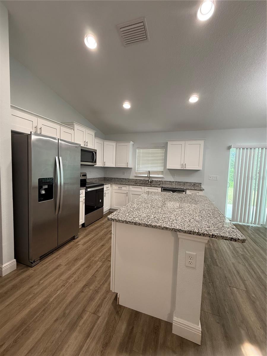 7752 N Walton Ter Property Photo 15