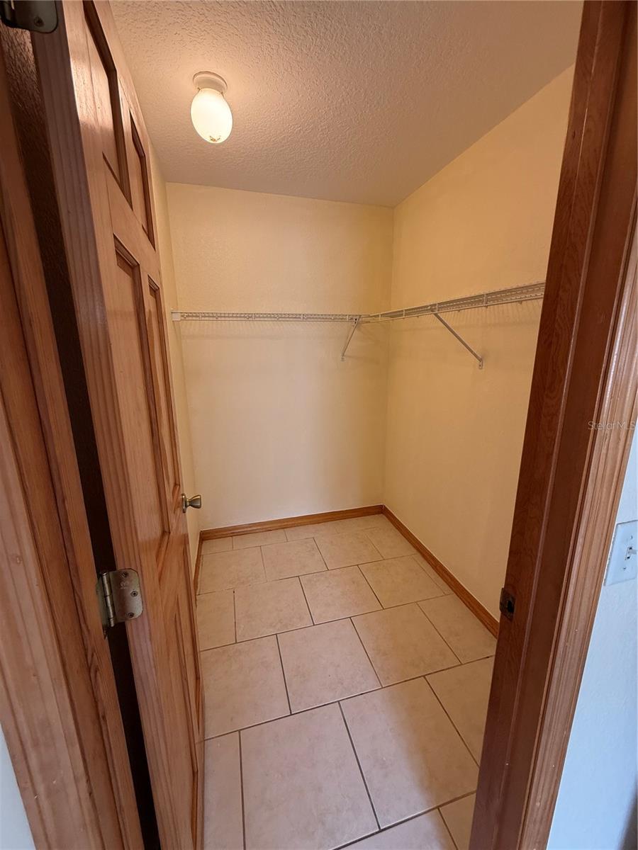 41 Pine Cir Property Photo 6