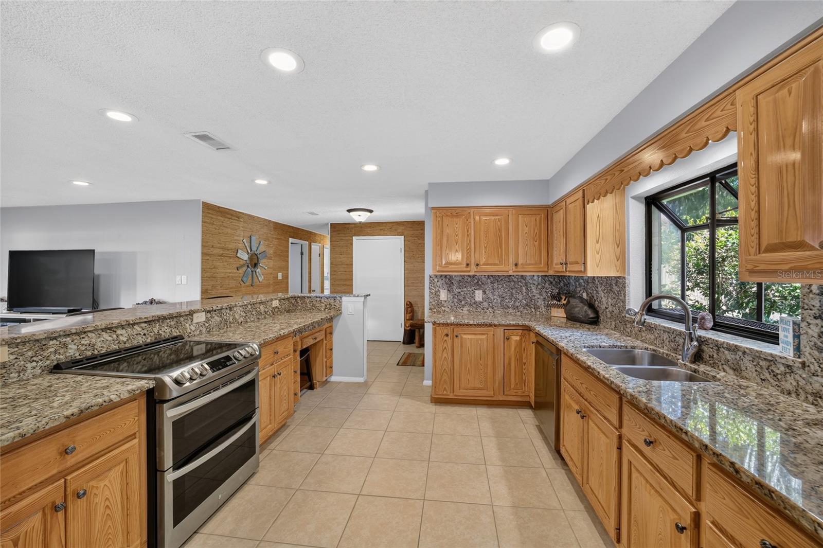 13200 E Highway 25 Property Photo 60