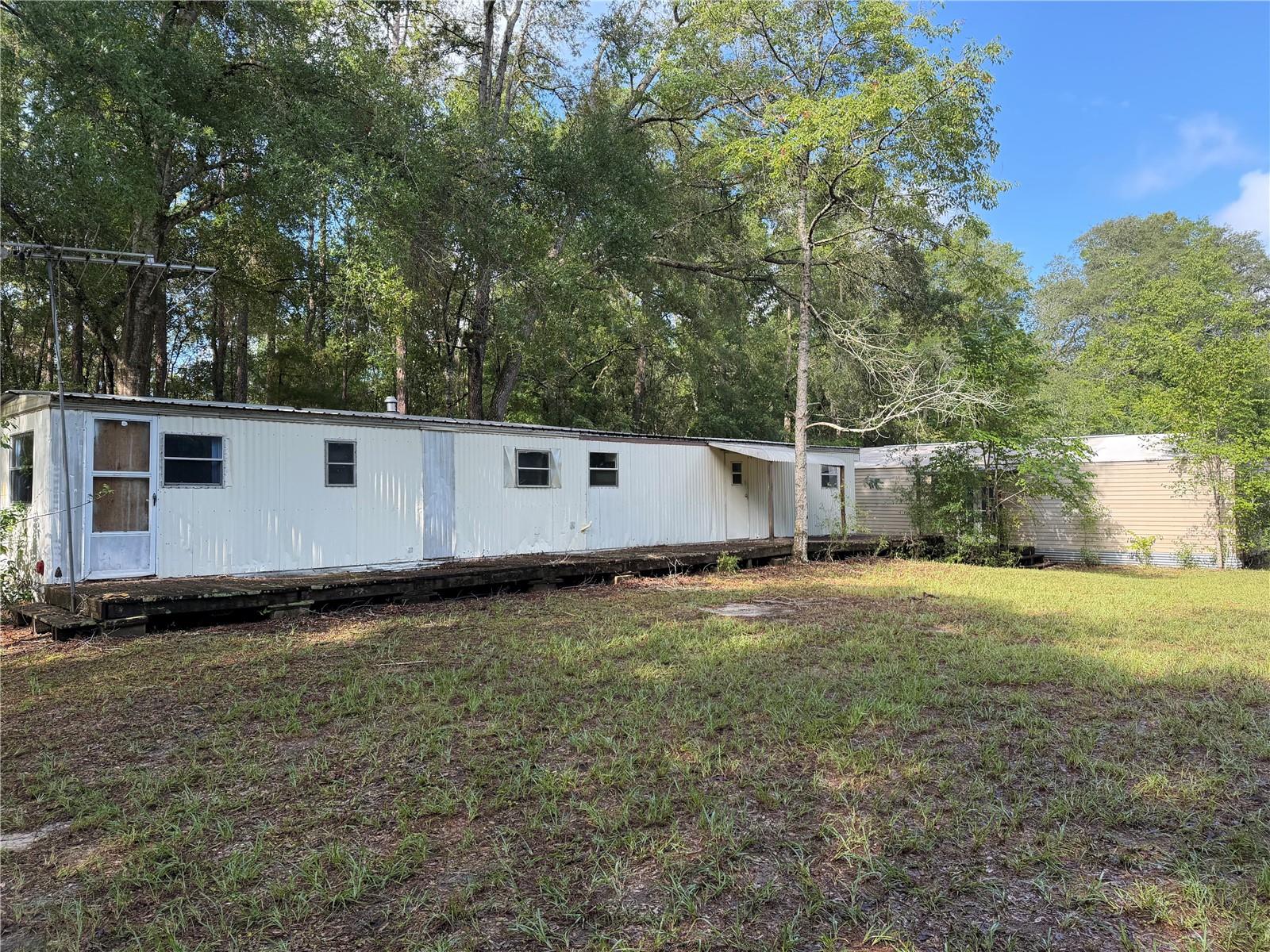 9730 Ne State Road 24 Property Photo 3