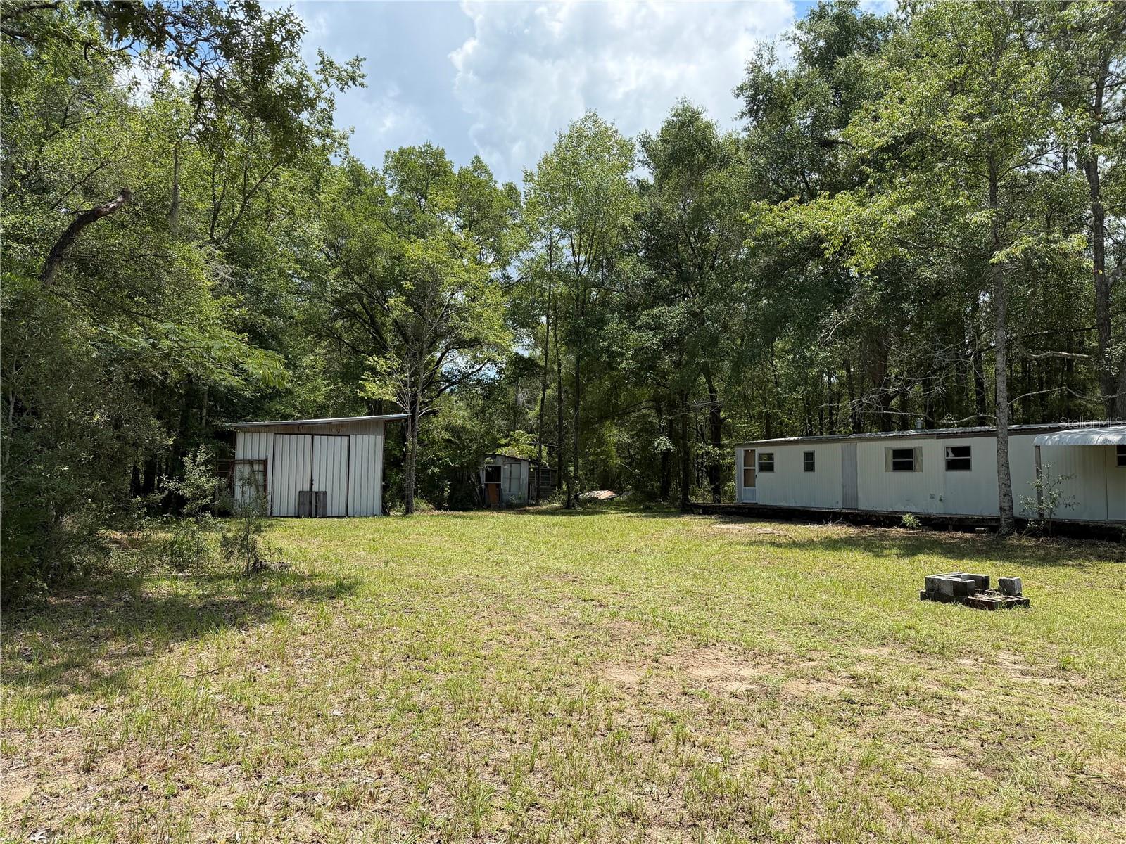 9730 Ne State Road 24 Property Photo 29